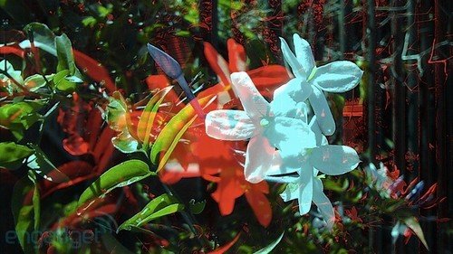 1.2GHz双核裸眼3D  HTC EVO 3D评测