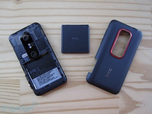 1.2GHz双核裸眼3D  HTC EVO 3D评测